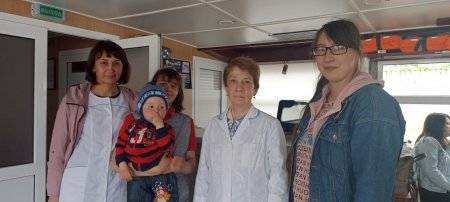 В рамках празднования Дня защиты детей 31 мая была организована Администрацией Ленинского района г Уфы экскурсия на теплоходе для детей с ограниченным состоянием здоровья.